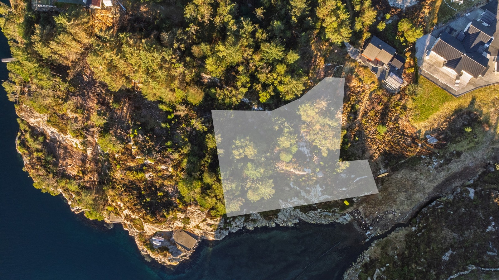 Tomten måler 1857 kvm. Galleribilde