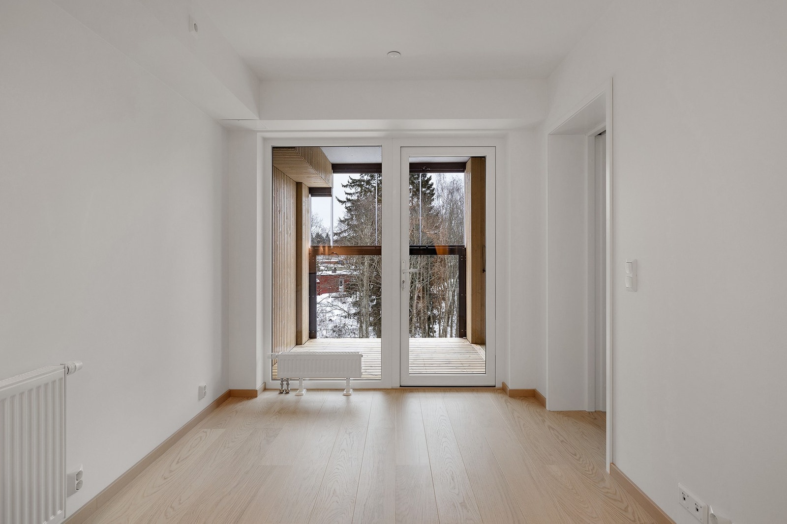 Det er lagt flotte 1-stavs eikeparkett Galleribilde