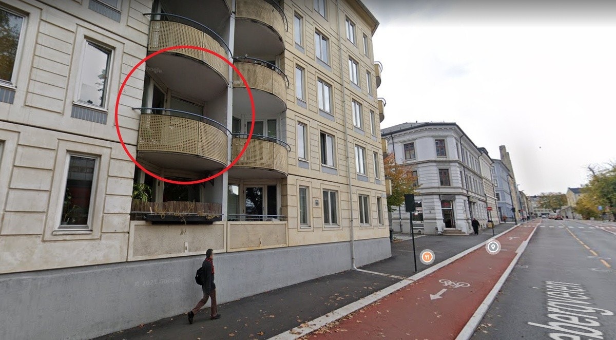 Room 1 = 8000,- NOK Galleribilde