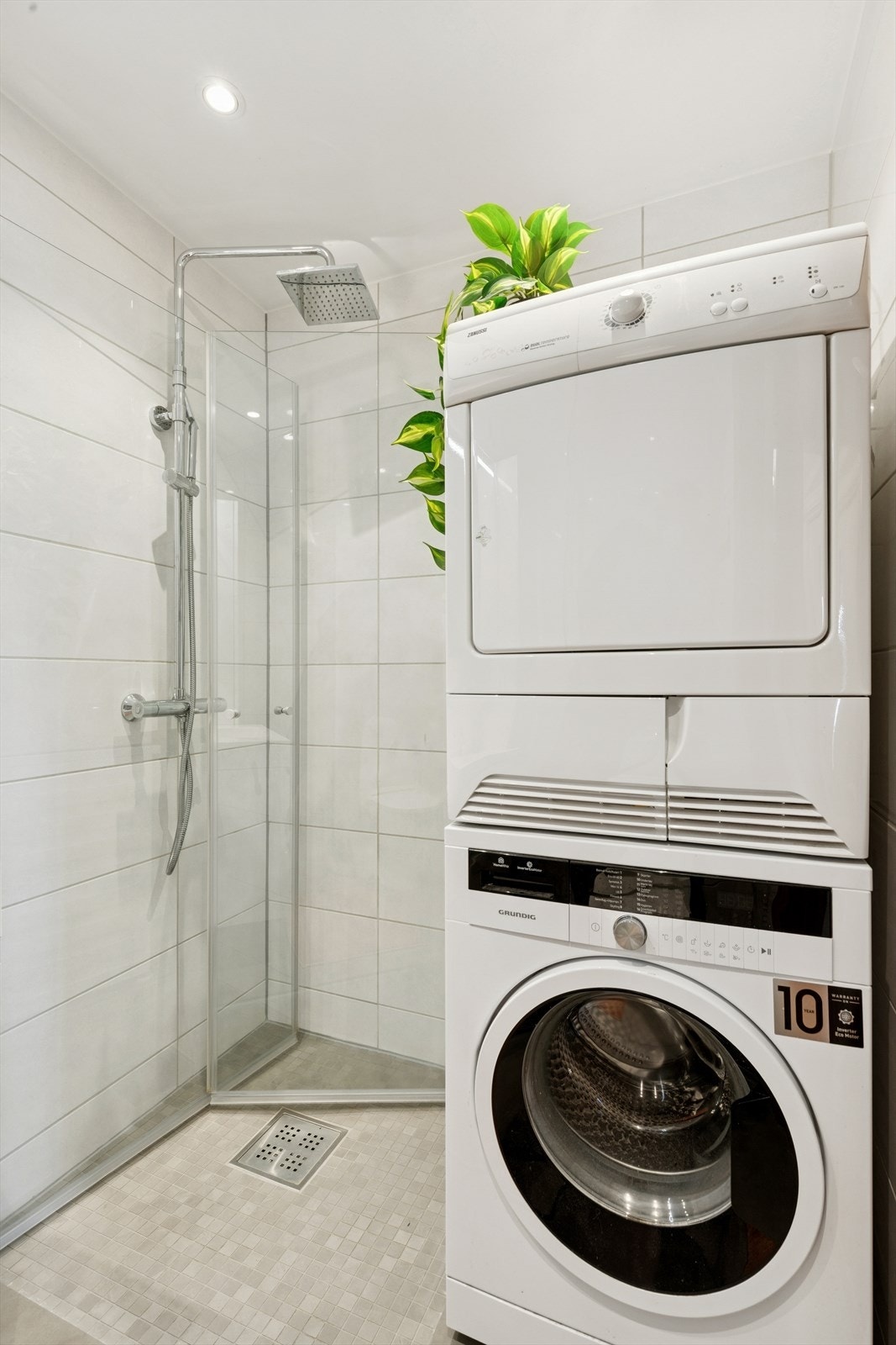 Det er også opplegg for vaskemaskin og tørketrommel. Galleribilde