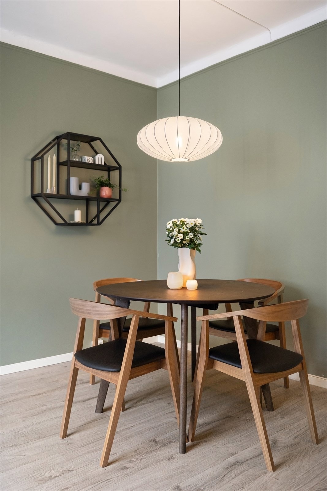 Her kan man nyte lange kvelder med venner og familie. Galleribilde