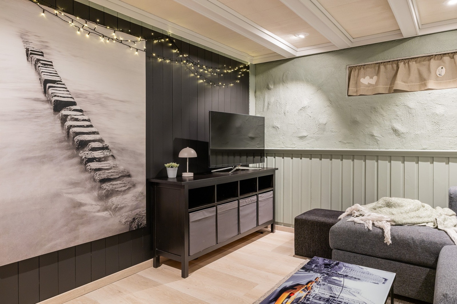 Rommet er byggemeldt som disponibelt rom og er ikke godkjent som varig oppholdsrom. Galleribilde