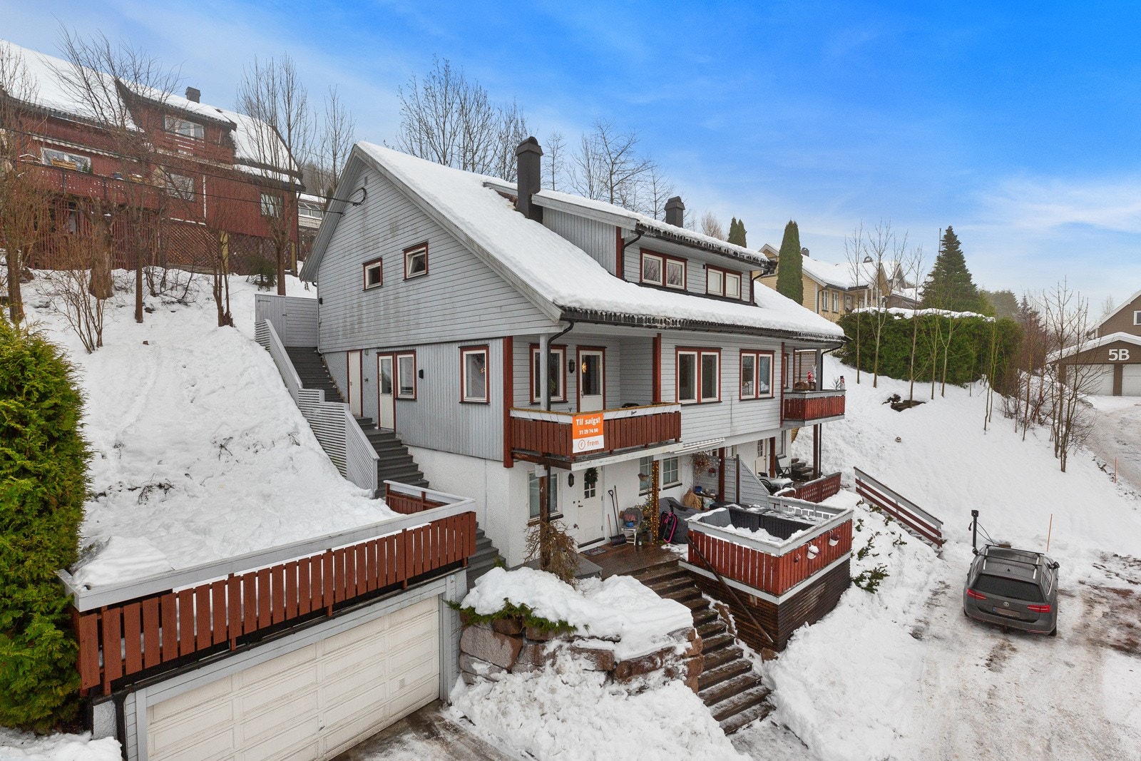 Tilhørende dobbelgarasje. Galleribilde