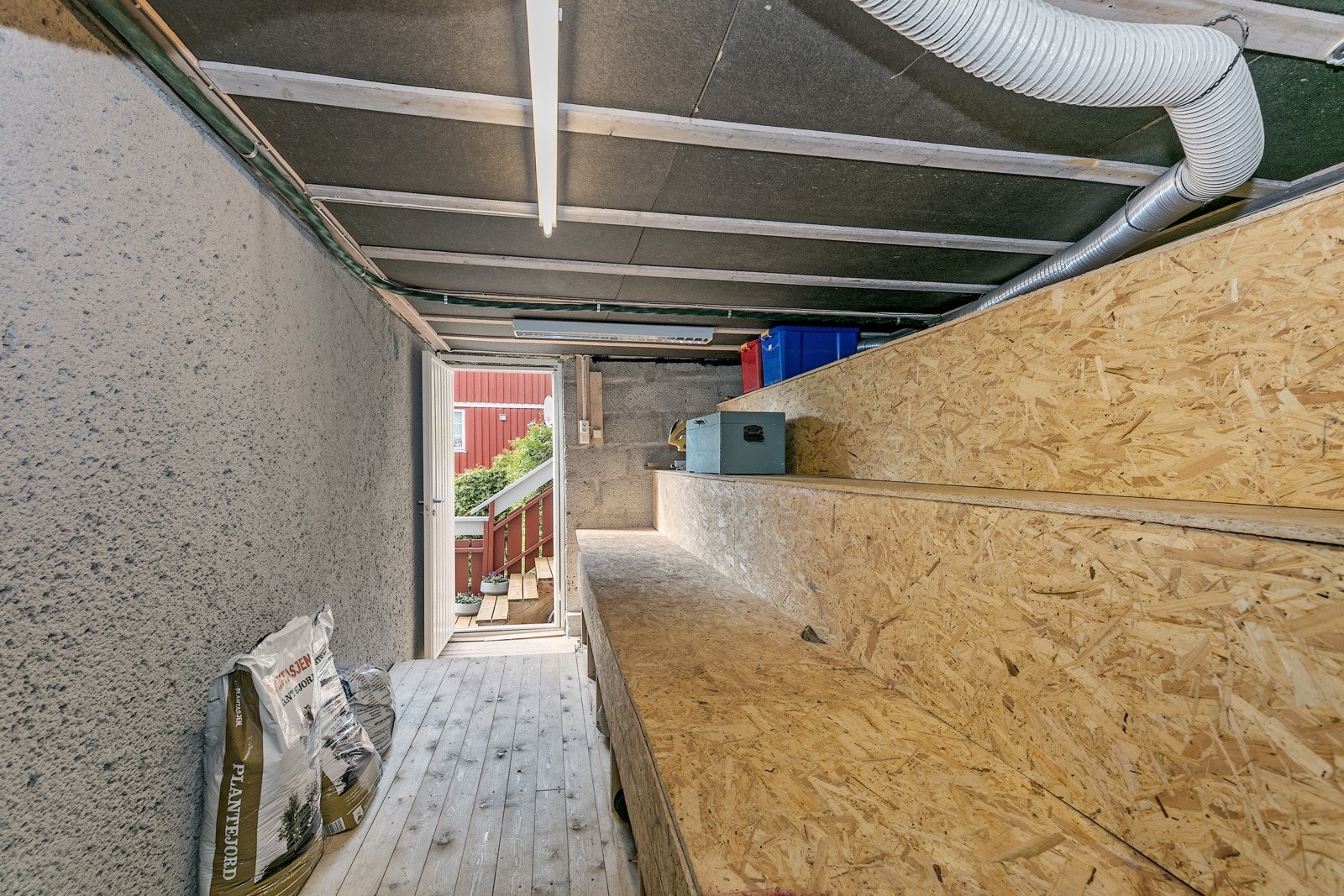 Stor bod i kjelleren Galleribilde