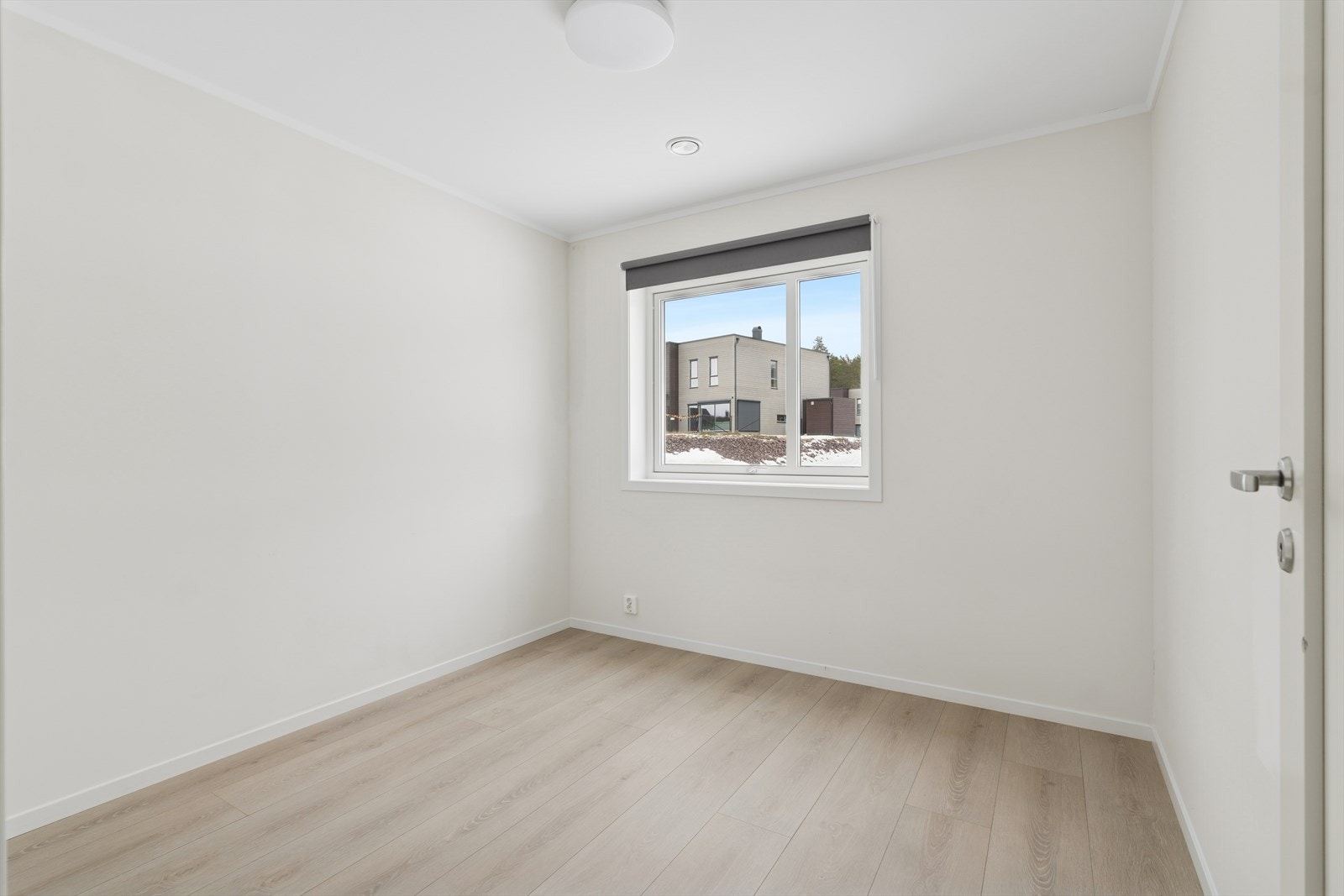 Soverom 3 i første etasje, ca. 8,3 kvm. Galleribilde