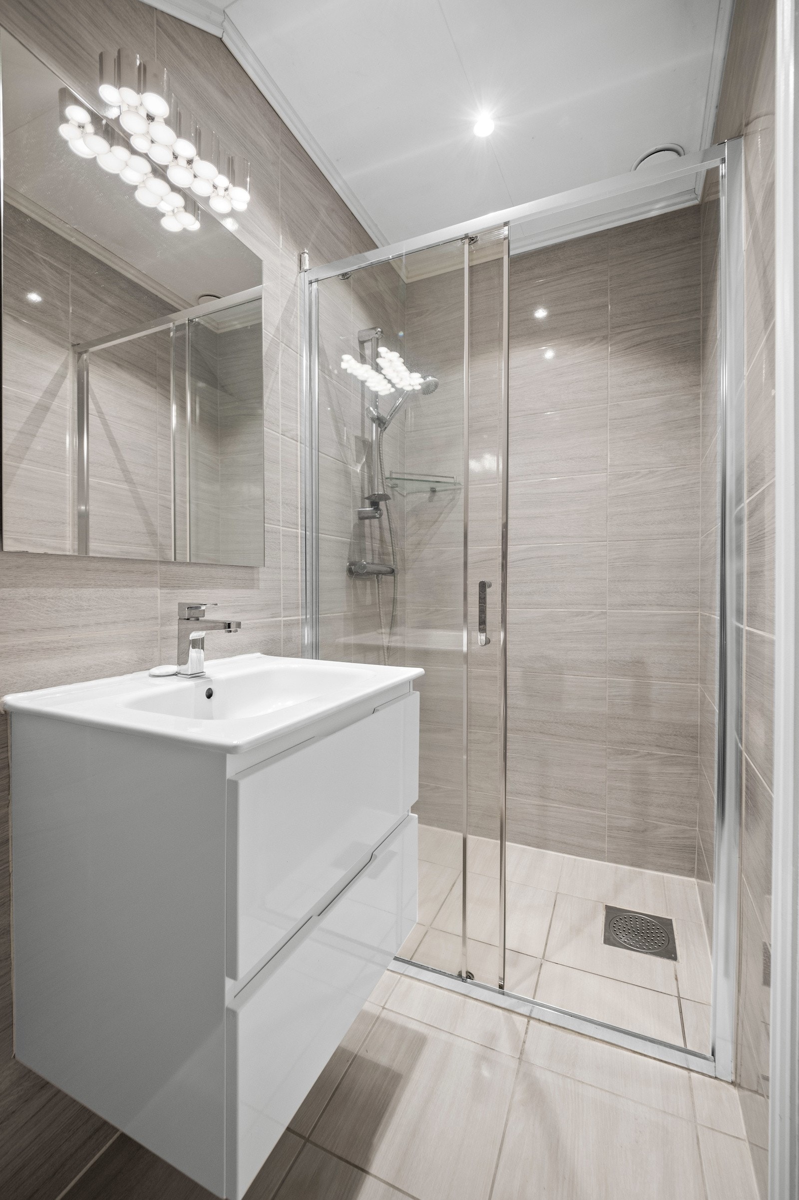 Badet i 2.etasje er også fra 2019 Galleribilde