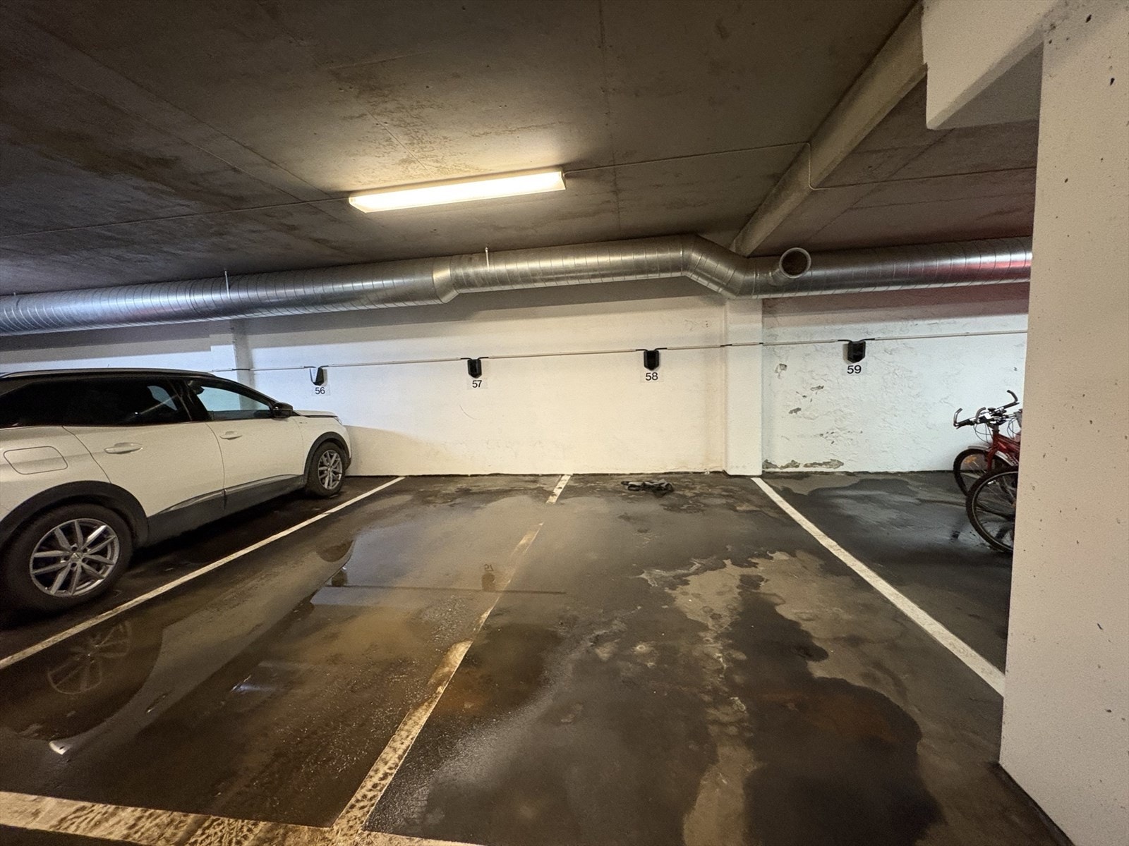 Parkeringsplass Galleribilde