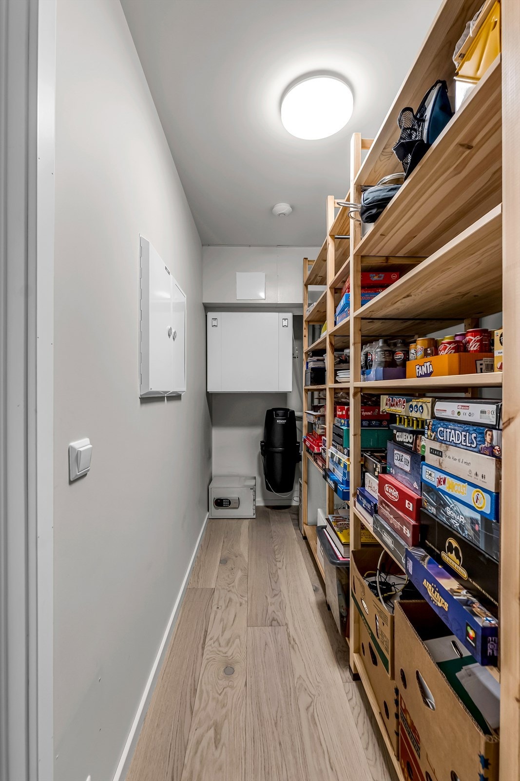 Bog i u.etg. Galleribilde