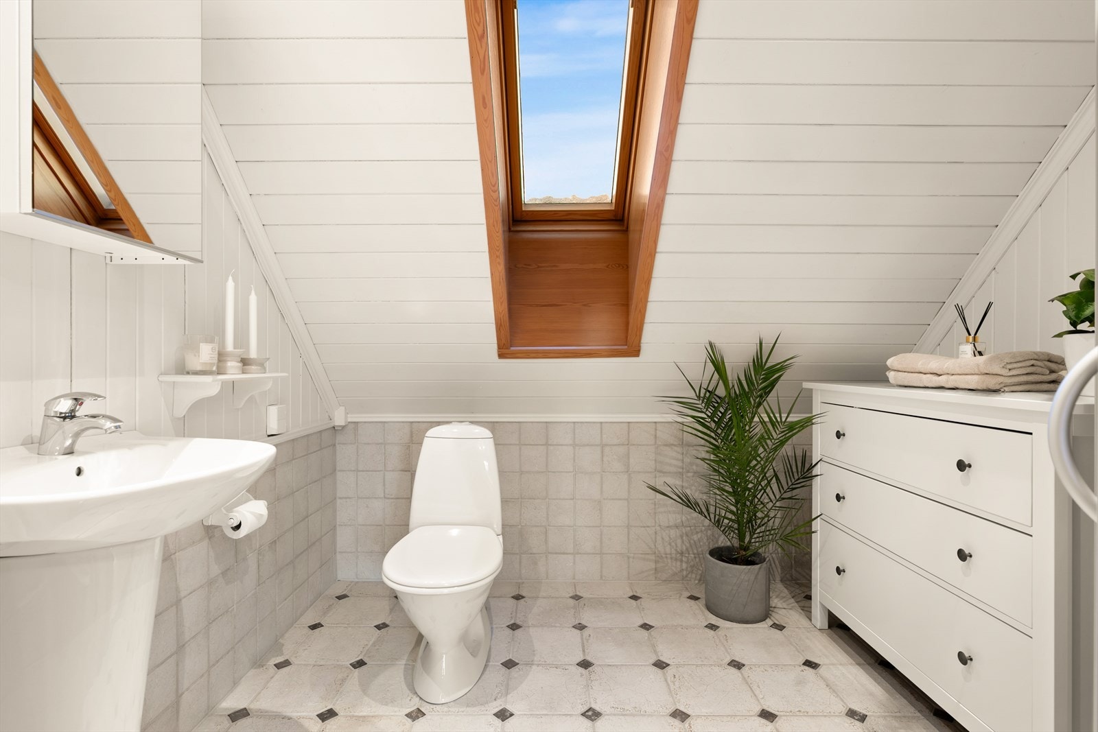 Baderom i 2. etasje. Galleribilde