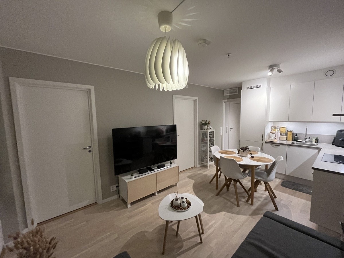 Stue innredet Galleribilde