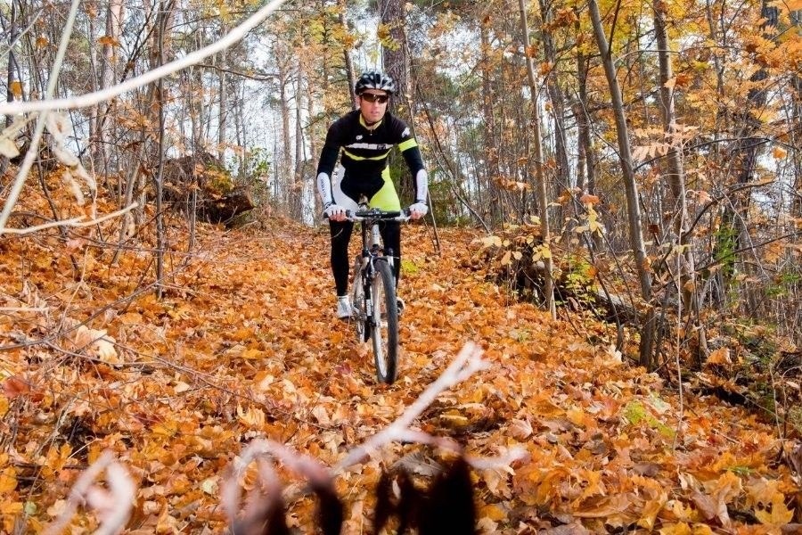 Kort vei til Estenstadmarka med gode sykkelstier og flott turterreng. Galleribilde
