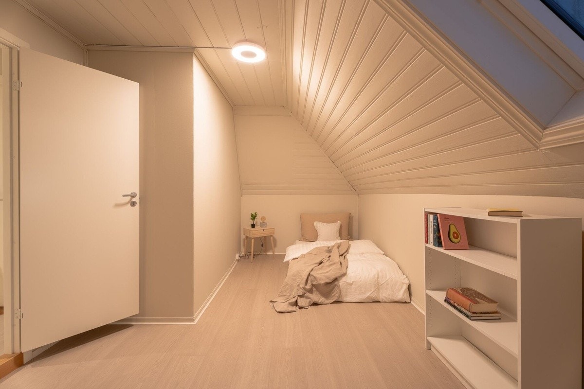 Soverom 4. Romslig og mulighet for to "soner" Galleribilde