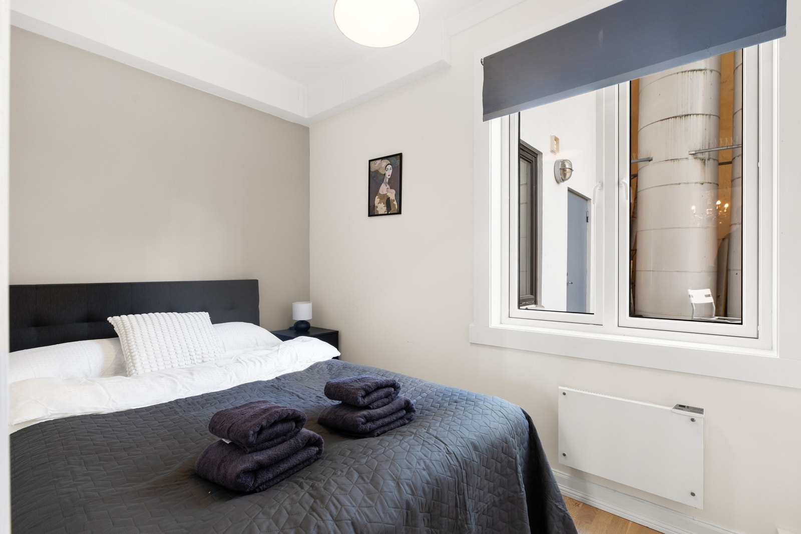 Soverom 3 med plass til seng og garderobeskap Galleribilde