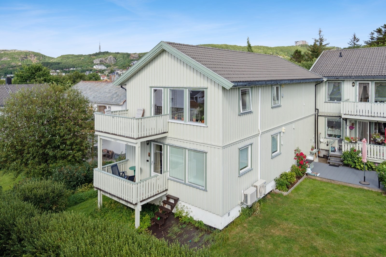 Boligenhar en familievennlig beliggenhet med nærhet til barnehage, skole m.m Galleribilde