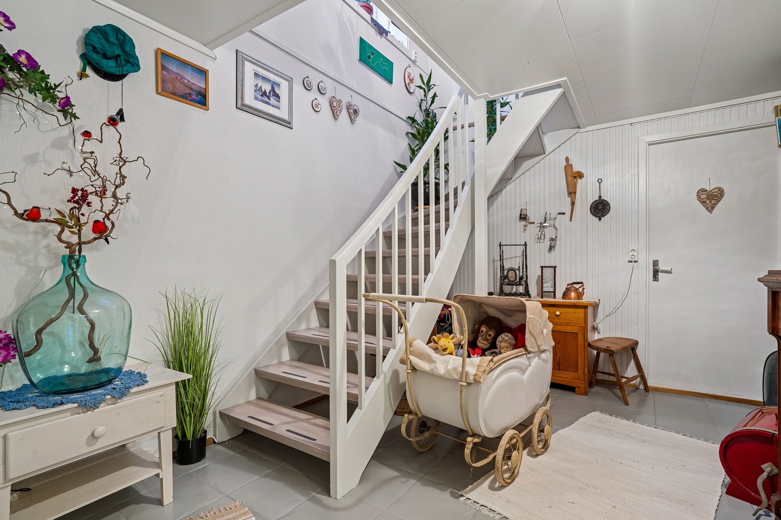 Vi tar trappa opp i hovedetasjen. Galleribilde