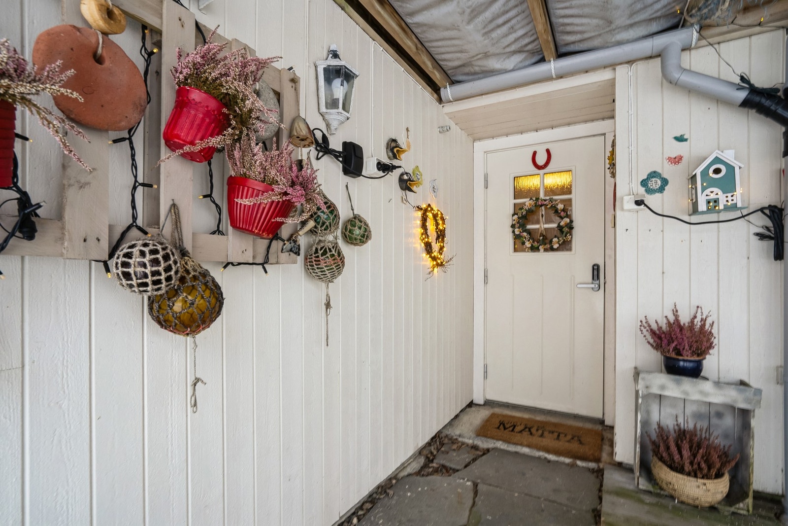 Overbygget inngangsparti. Galleribilde