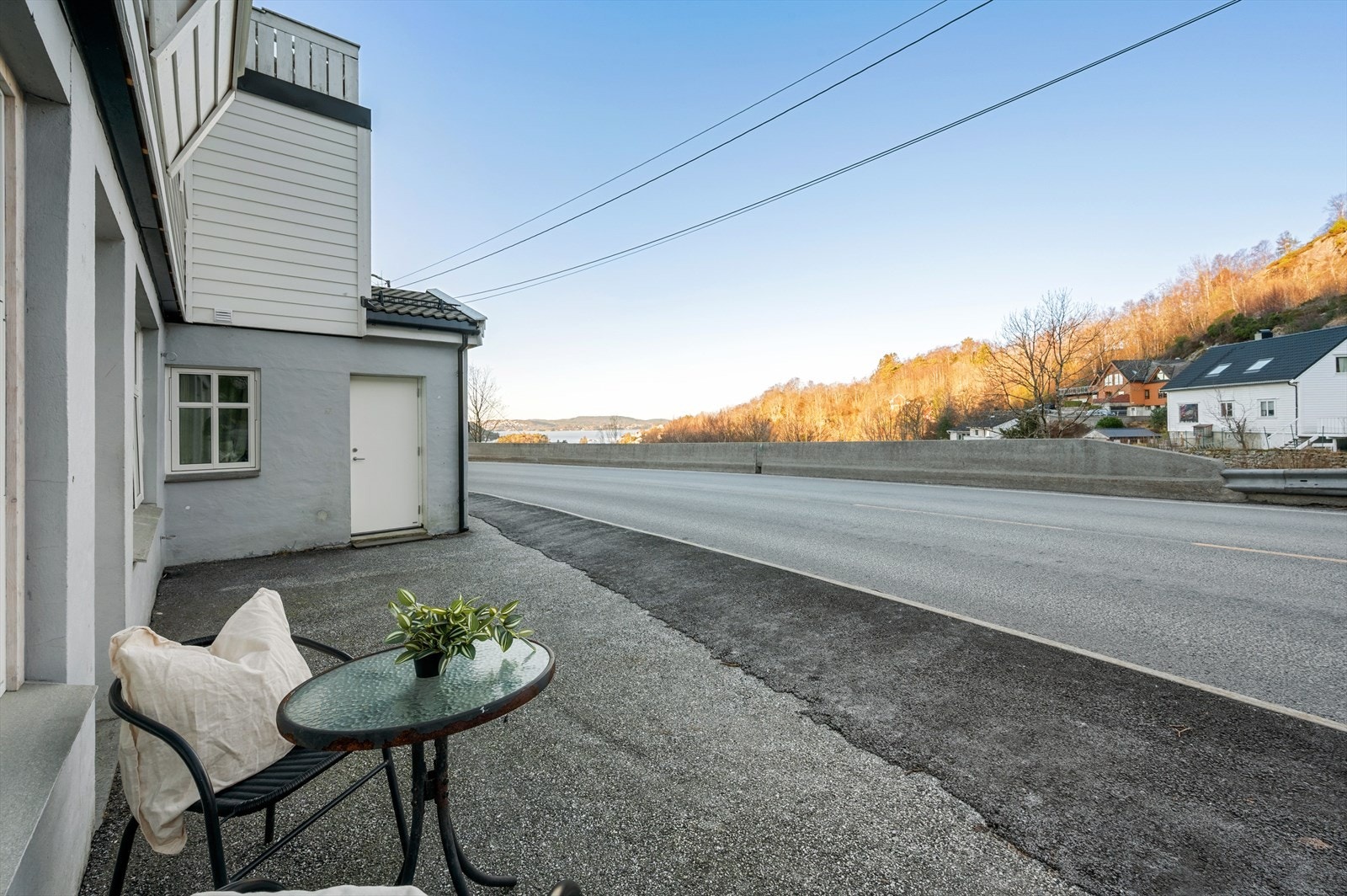 - Fra leiligheten er det kun 100 meter til nærmeste busstopp hvor linje 19, 31 og 39 går - Galleribilde