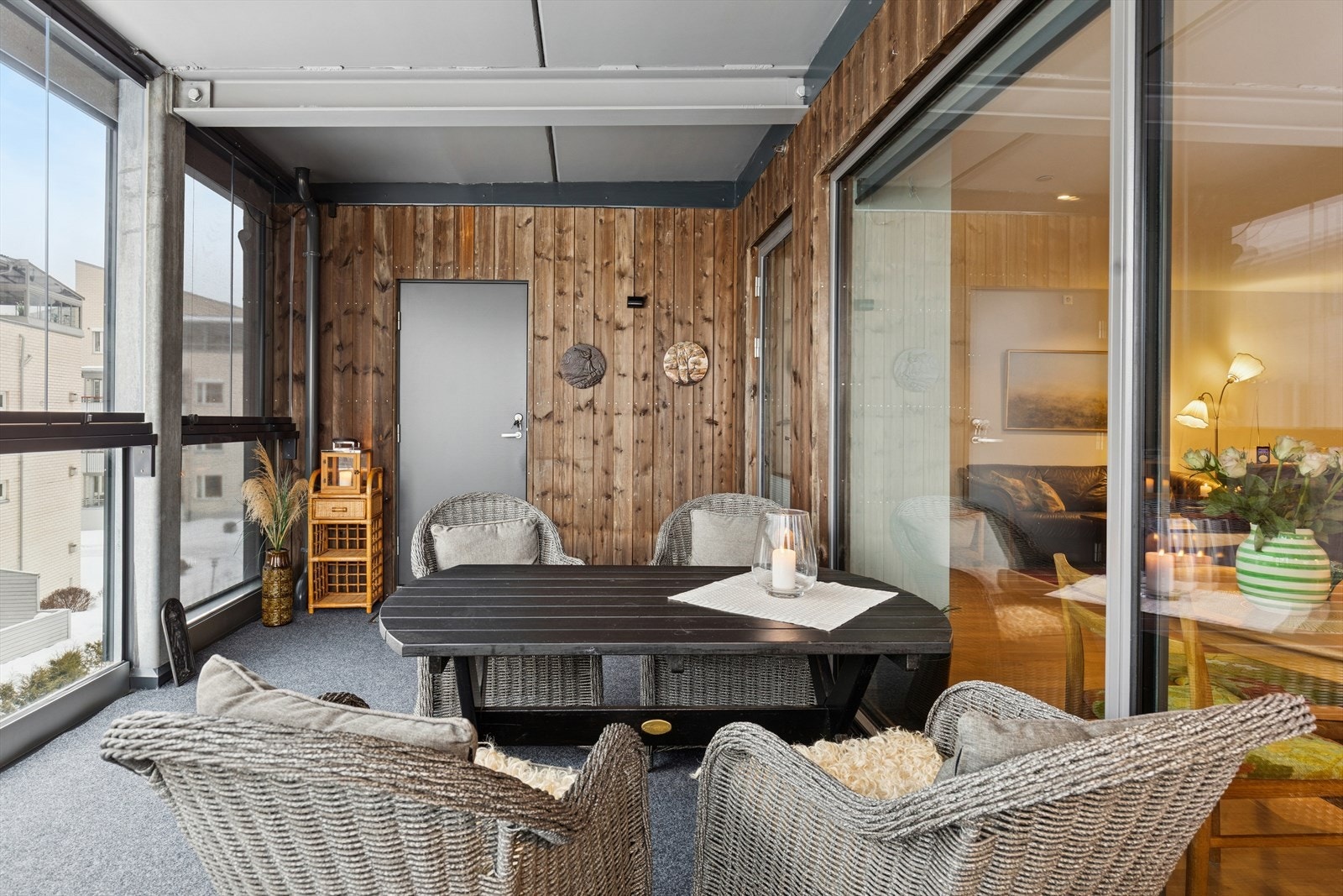 Innenfor verandaen er det praktisk bod på 5 m². Galleribilde