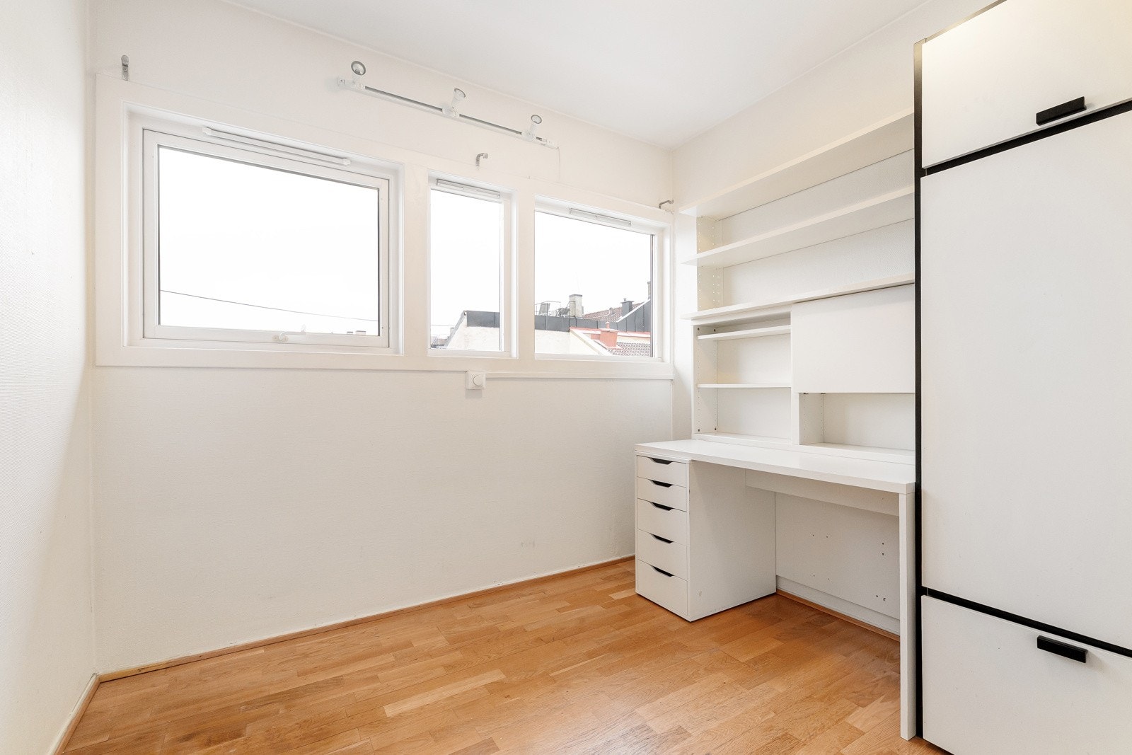 Begge rommene passer utmerket som barnerom, gjesterom eller kontor. Galleribilde