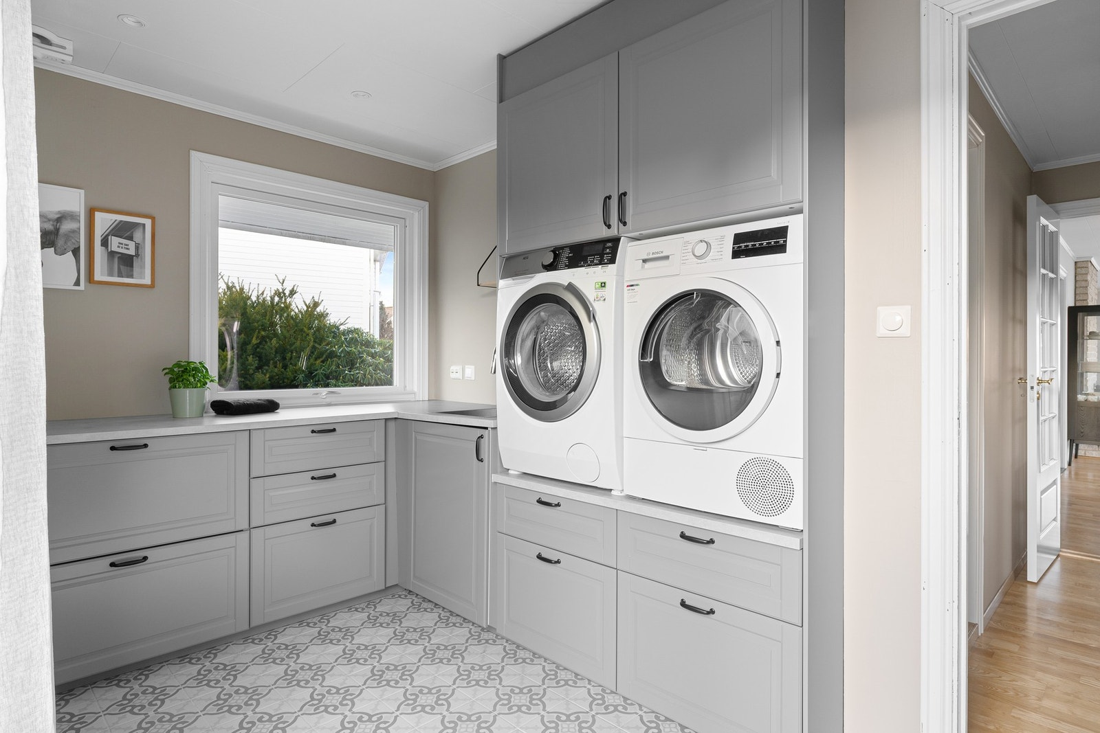 Vaskerommet ligger også i førsteetasje og ble pusset opp i nyere tid. Galleribilde