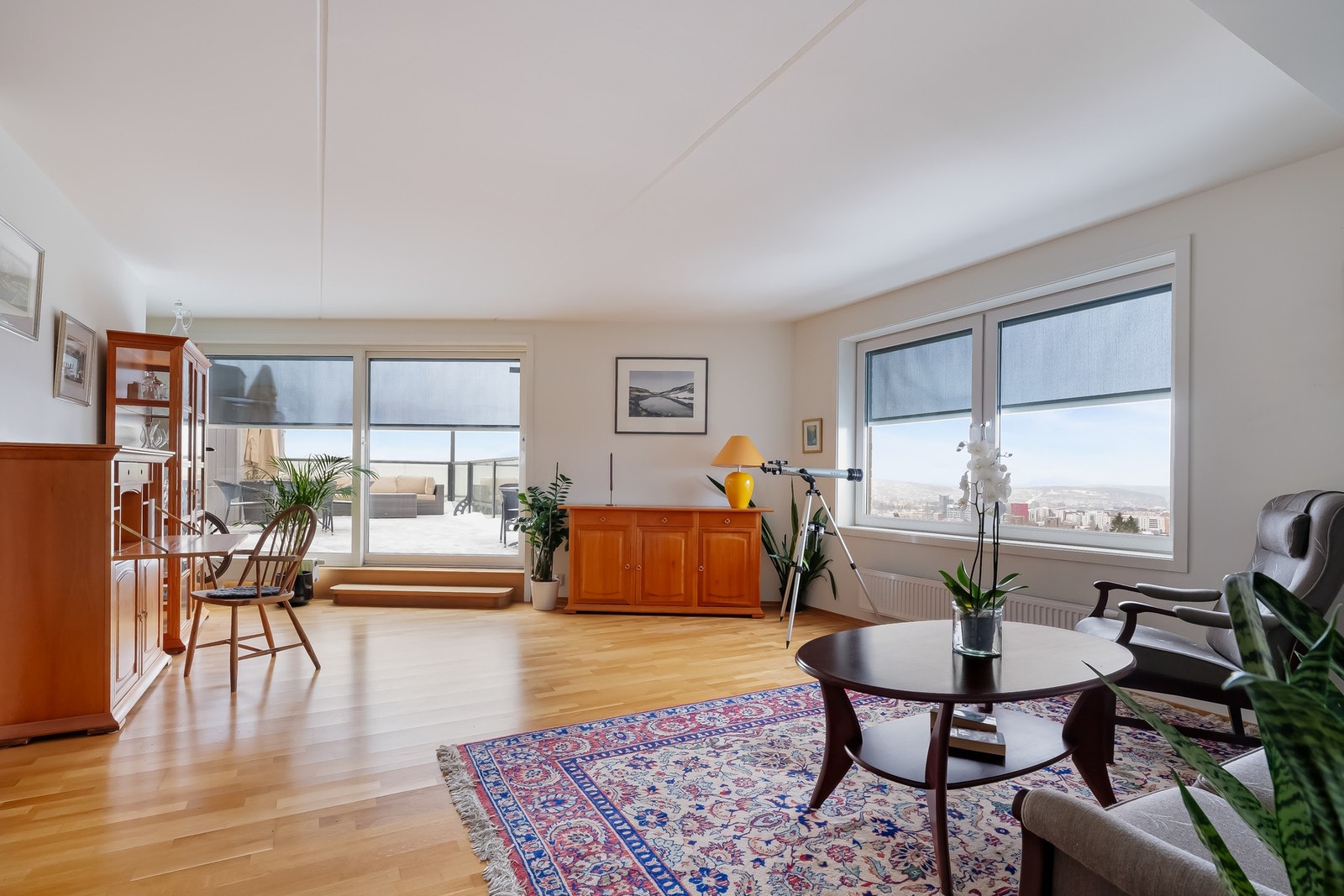 Utvendige screens kan benyttes for å få det svalere på varmere dager. Galleribilde