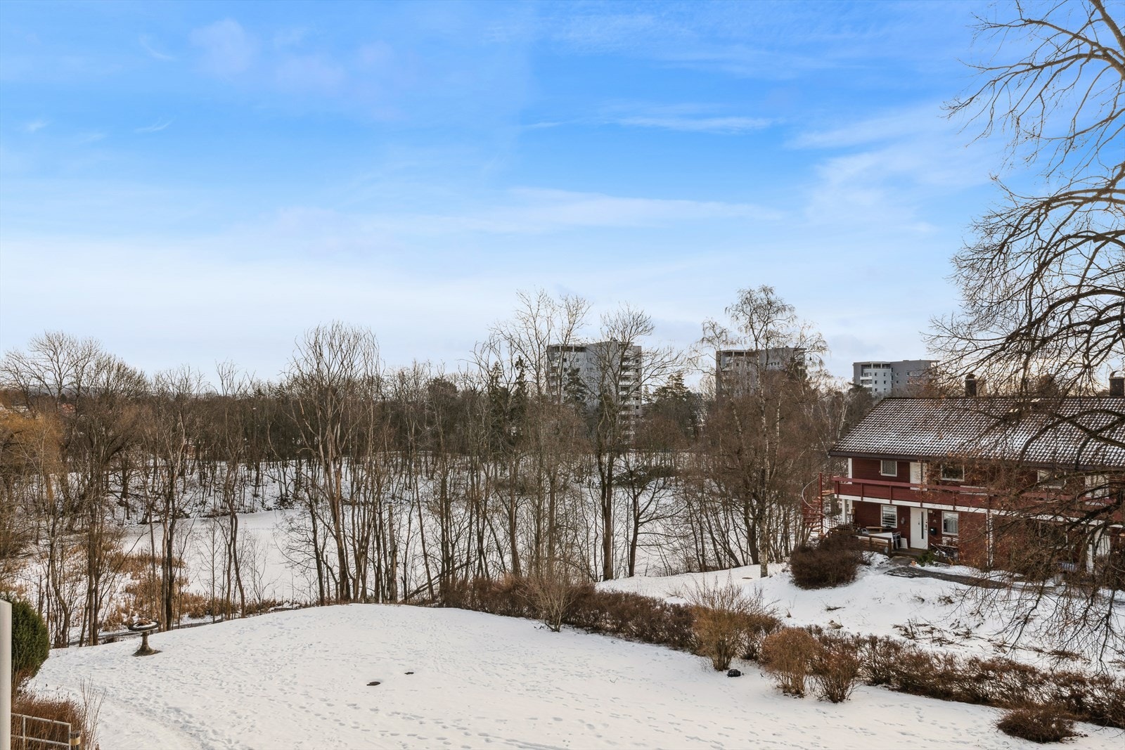 Utsikt fra balkong Galleribilde