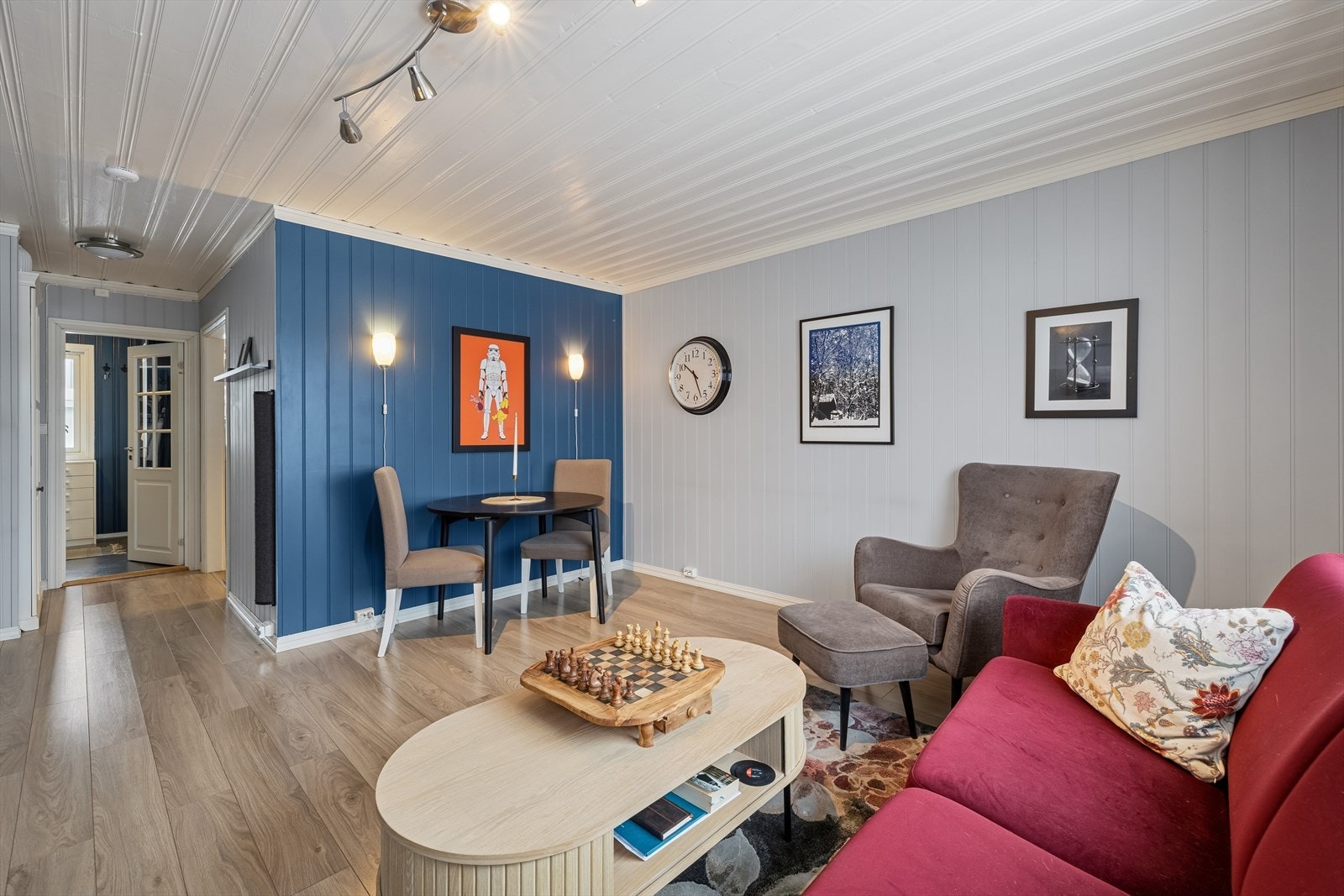 Herlig stueavdeling med god møbleringsfrihet. Galleribilde