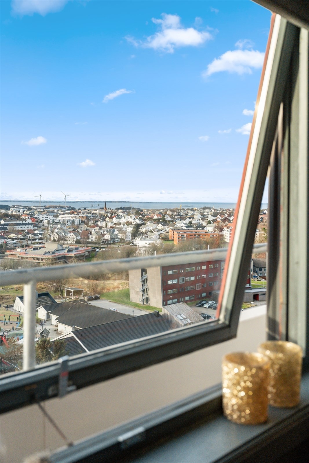 Utsikt rett fra sengekanten. Galleribilde