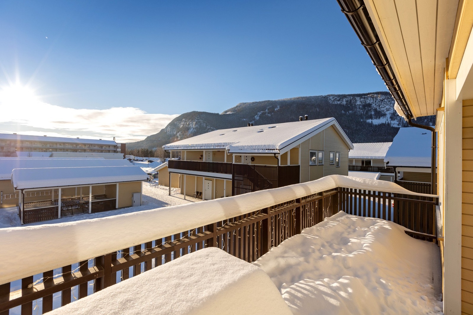 Balkong med god plass for møbleringsmuligheter. Galleribilde