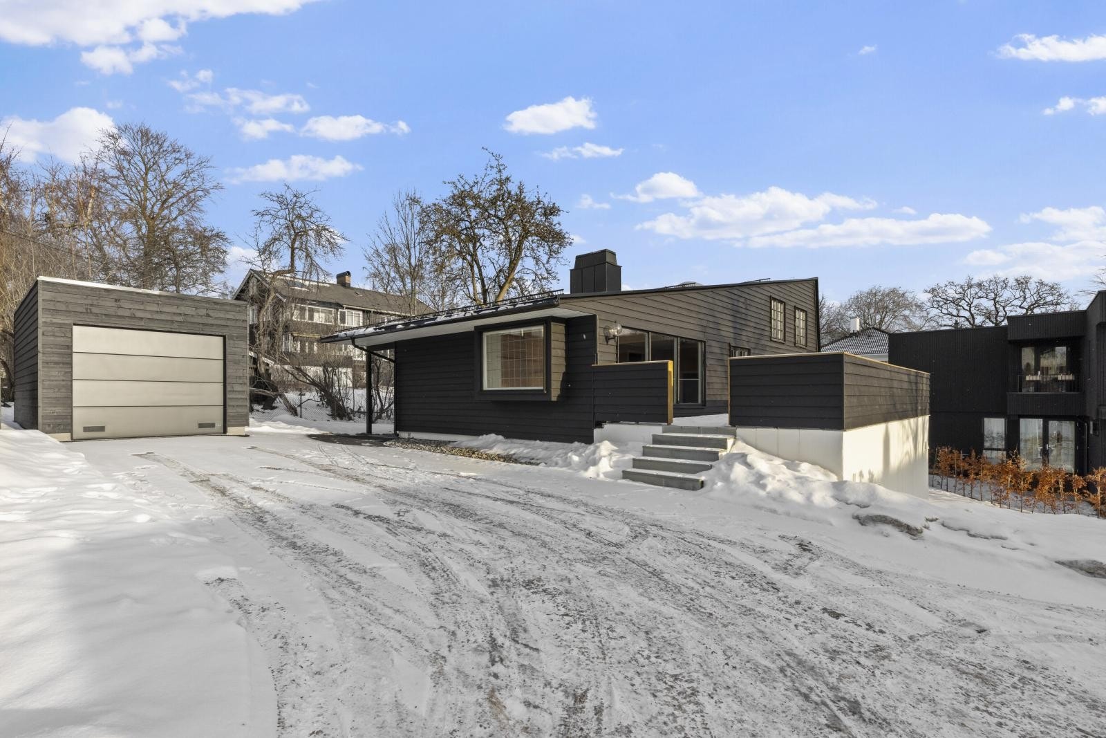 Ny garasje 2025 Galleribilde