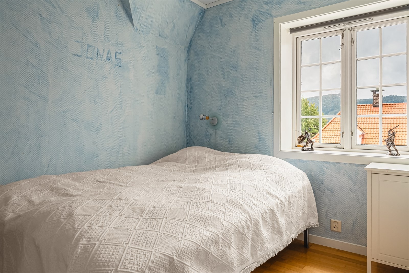 - Det tredje soverommet i 2. etasje - Galleribilde