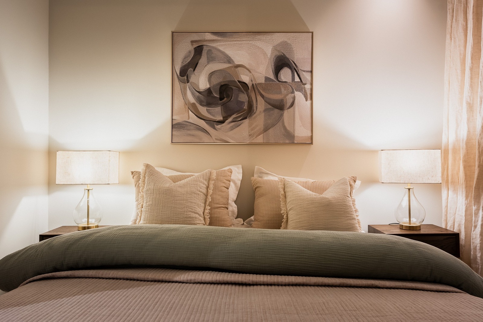 Behagelig og harmonisk uttrykk. Galleribilde