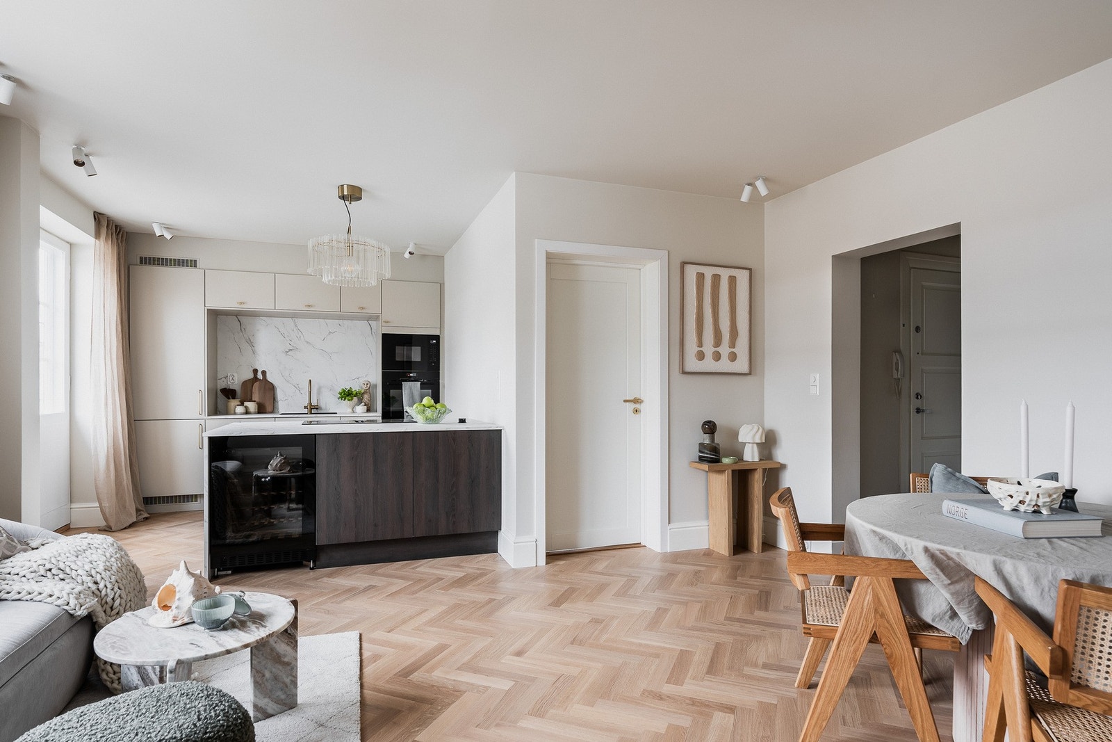 Briskebyveien 84A presenteres av Daglig leder Tommy Stensrud ved Boa Eiendomsmegling. Galleribilde