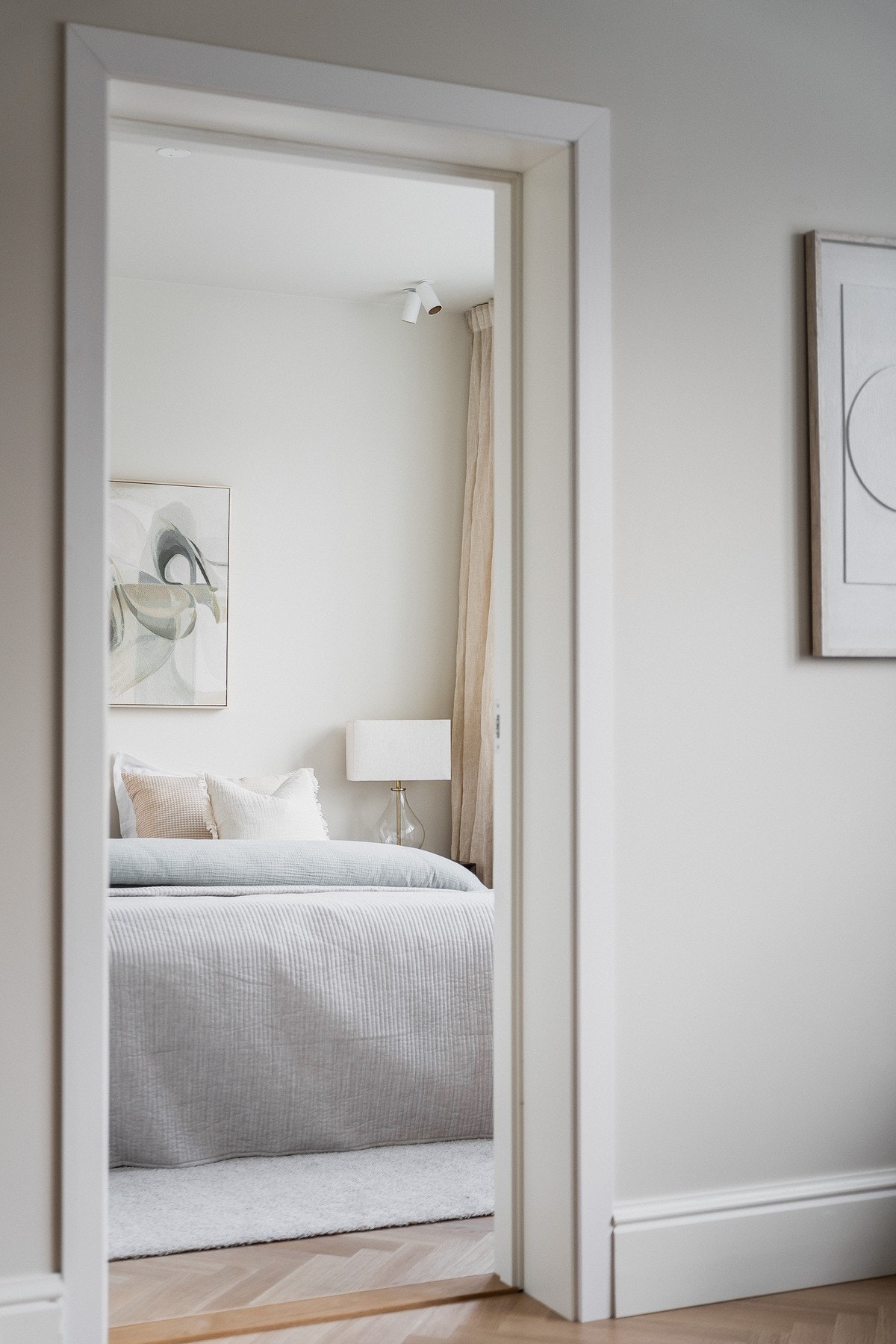 Inngang til hovedsoverom. Galleribilde