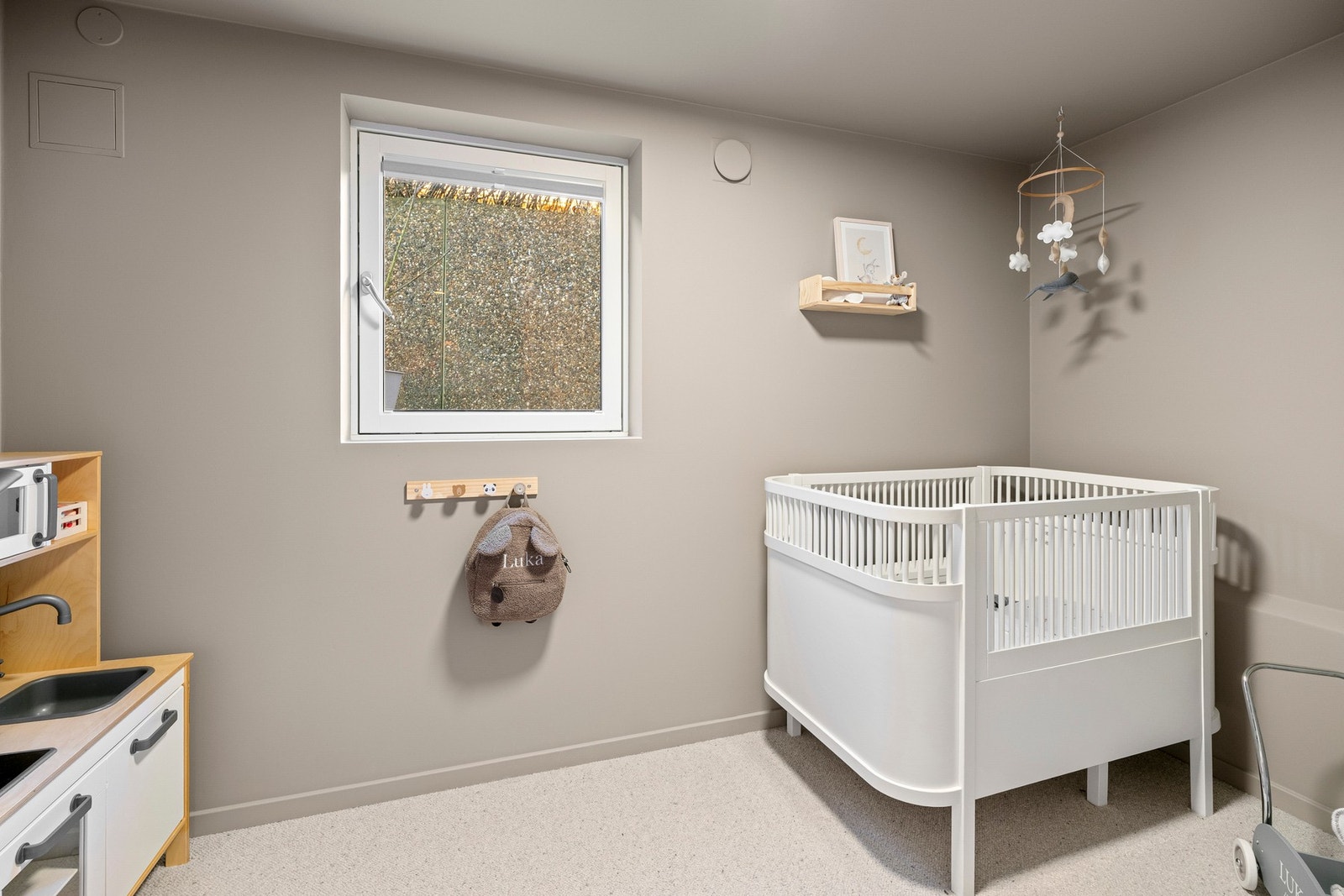 Det siste soverommet er plassert på det nederste planet. Galleribilde