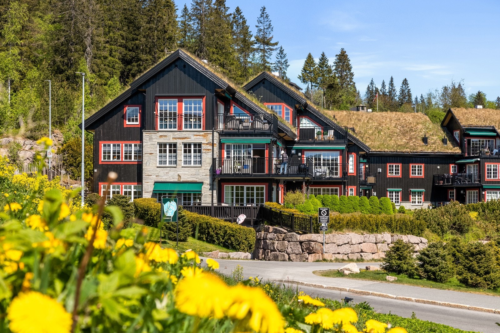 Sameiet ligger i et naturidyllisk og barnevennlig nærområde! Galleribilde