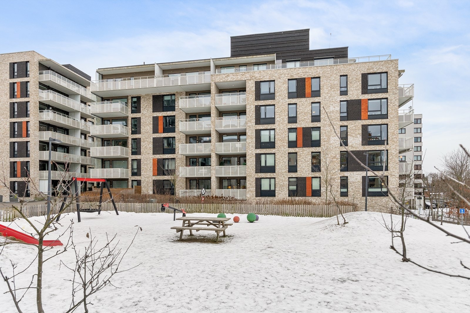 Fasade. Galleribilde