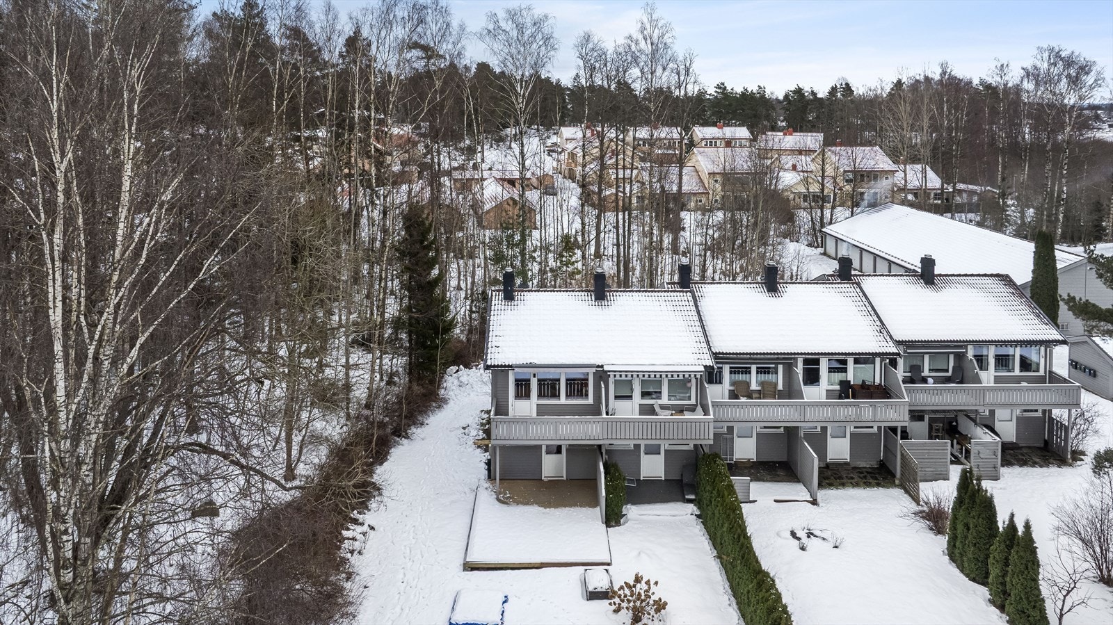 Nordvik Eiendomsmegling v/Jørgen Nyhus ønsker deg velkommen til Furumoveien 16F. Foto: Fotograf Magik Galleribilde