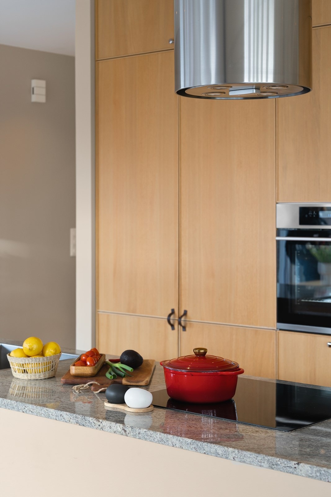 Det er ikke spart på noe ved valg av kvaliteter og boligen holder en meget høy standard Galleribilde