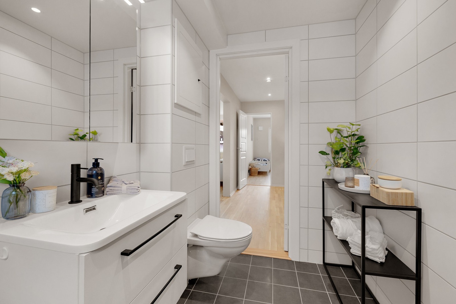 Det er elektriske varmekabler i gulvet Galleribilde