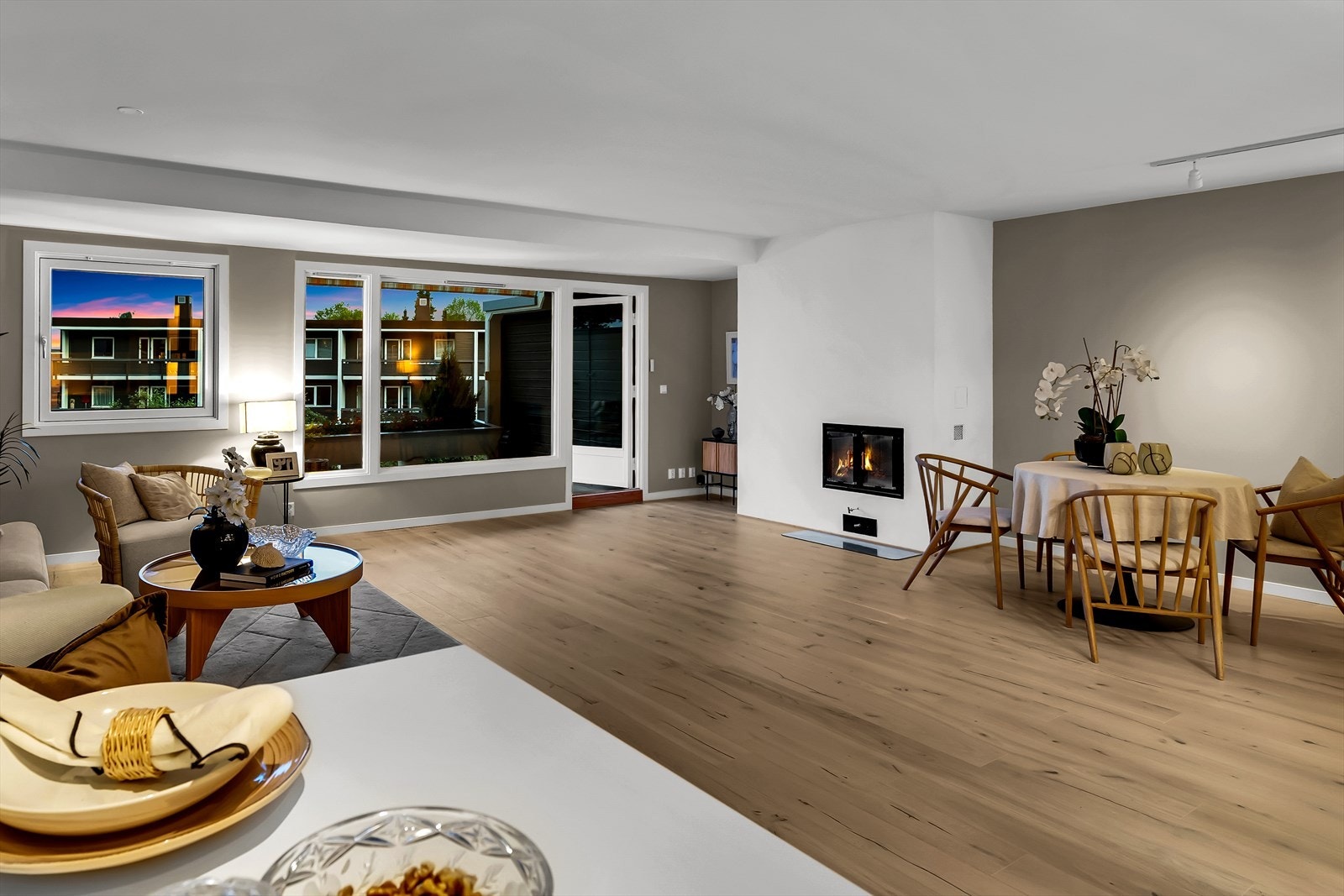 Velkommen til Ullern allé 69 presentert av Peter Björklund ved Nordvik Bygdøy Allé. Galleribilde