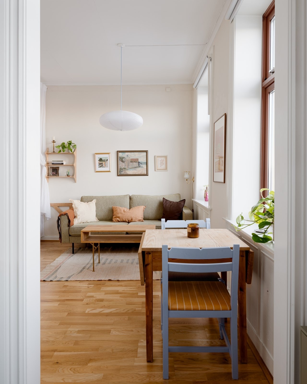 Naturlig plass til spisebord Galleribilde