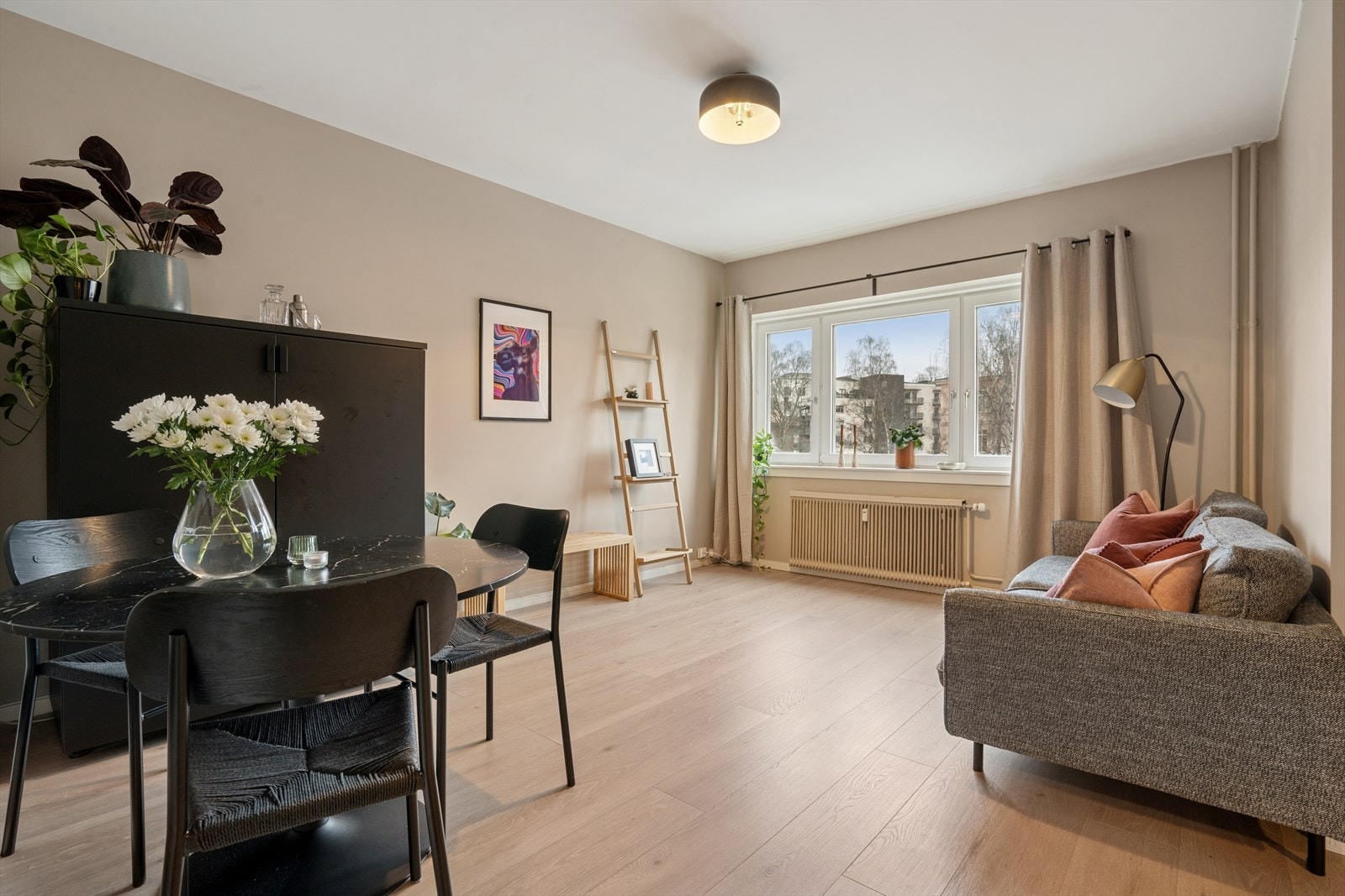 Velkommen til Carl Berners plass 2, presentert av Buket Altunbas og Nadia Darrazi v/DNB Eiendom Galleribilde