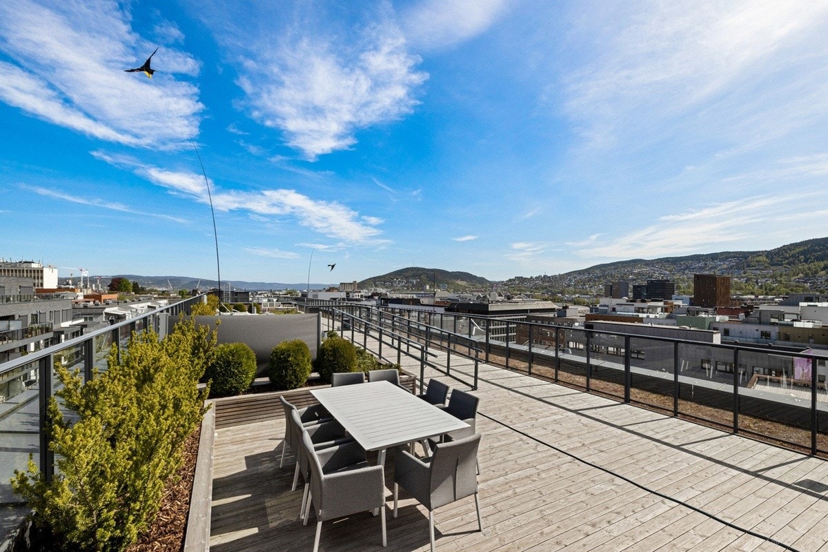 Felles takterrasse m/grill & toalett Galleribilde