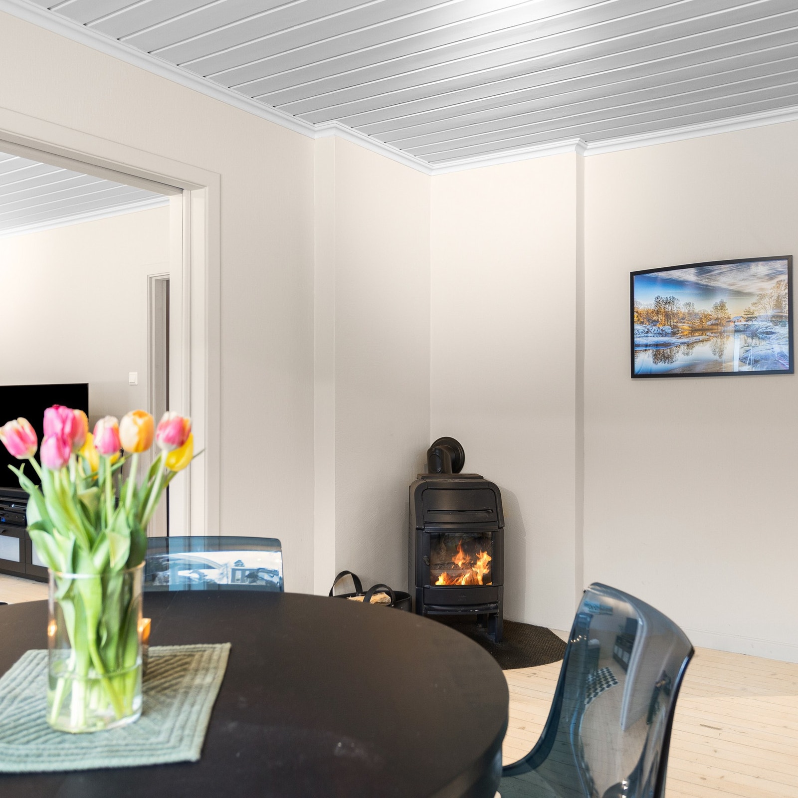 Vedovnen gir ekstra god varme på kaldere dager. Galleribilde