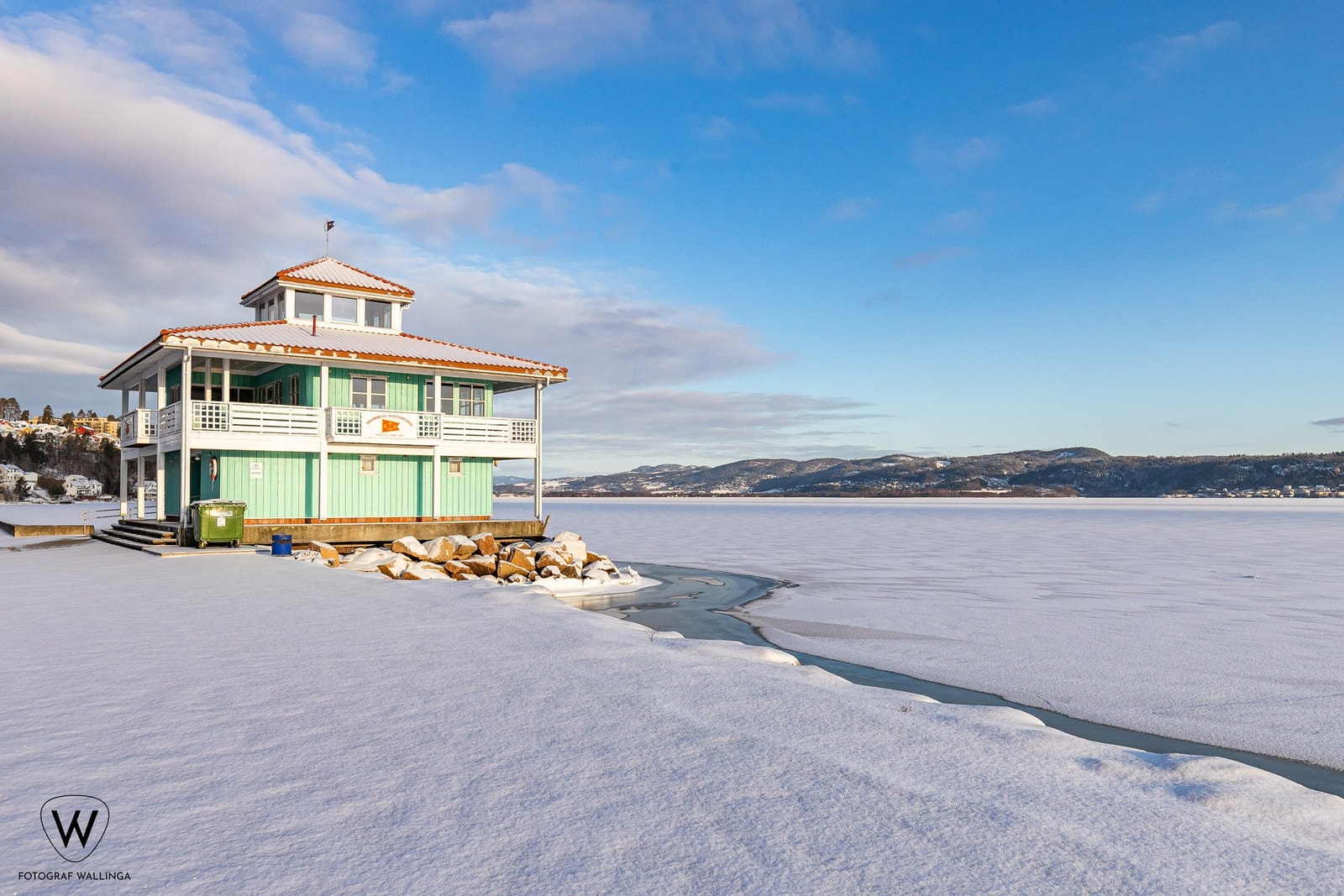 Fine tur- og rekreasjonsmuligheter langs vannet. Galleribilde