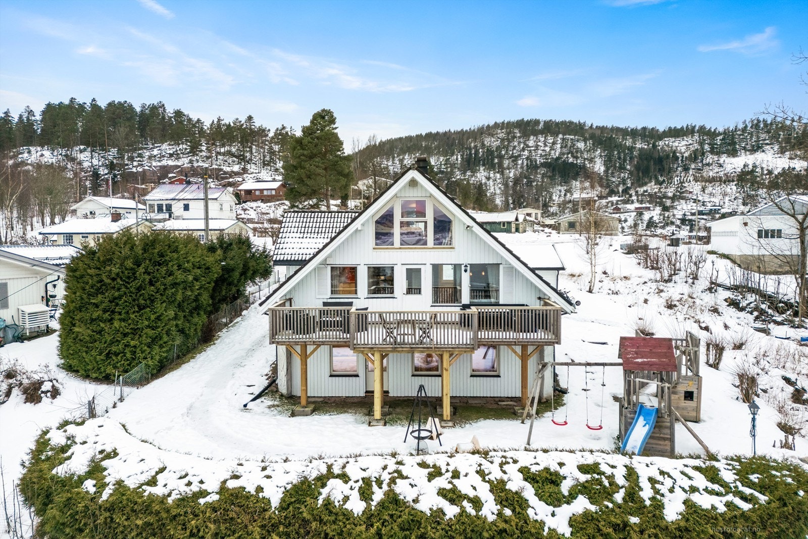 Her bor du i rolige omgivelser med kort gangavstand til strand og fjorden.
Foto: Haiman Askari Galleribilde