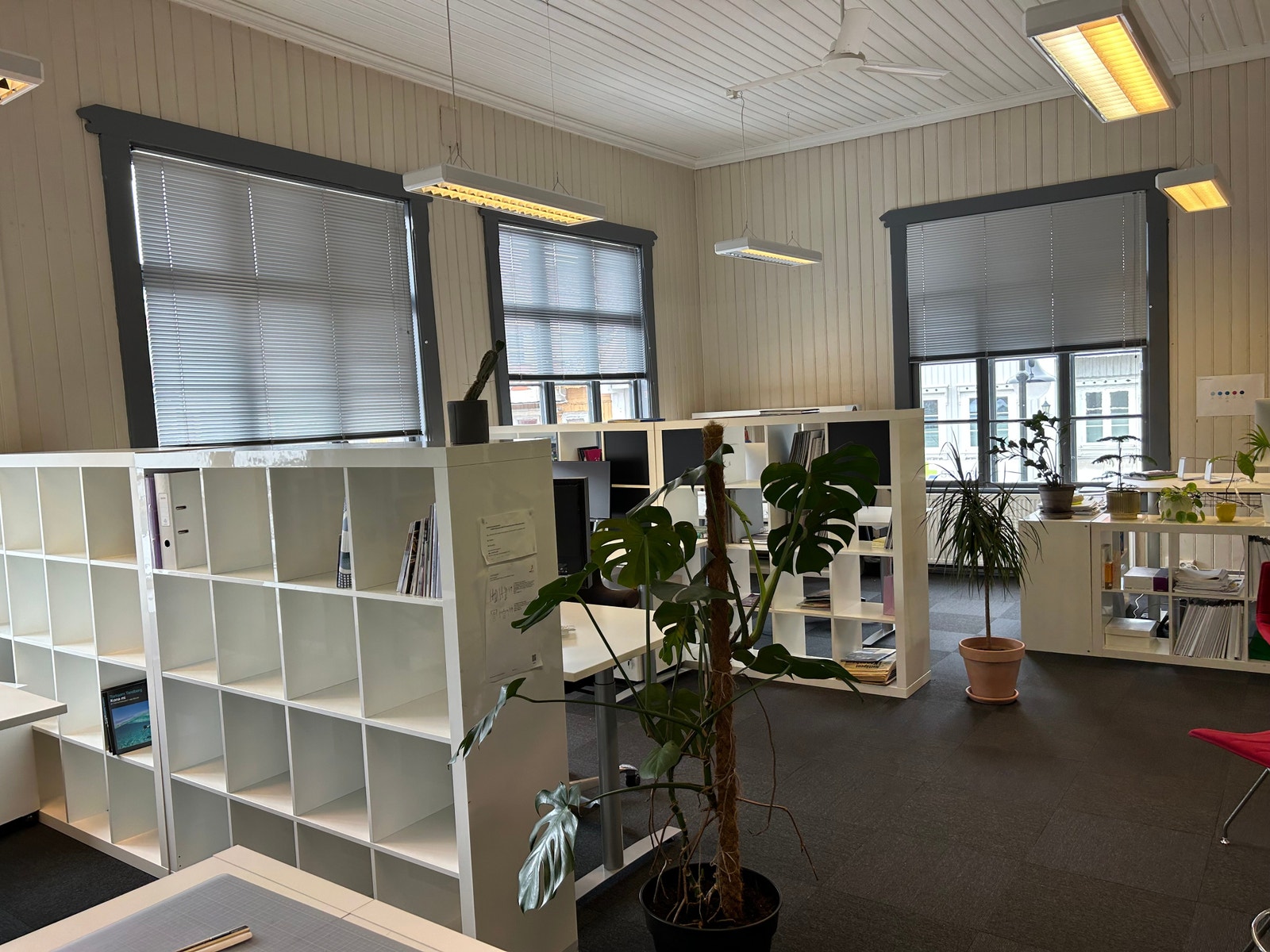 2. etg., Nymoens Torg 4B. Galleribilde