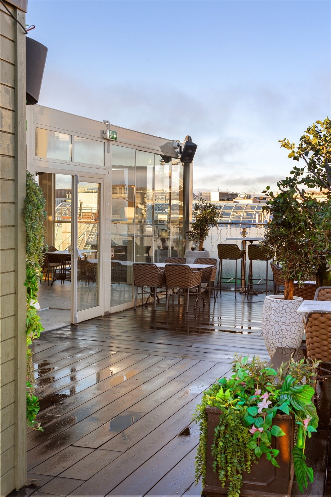 Detaljer fra Roof Top S4 - restaurant Galleribilde