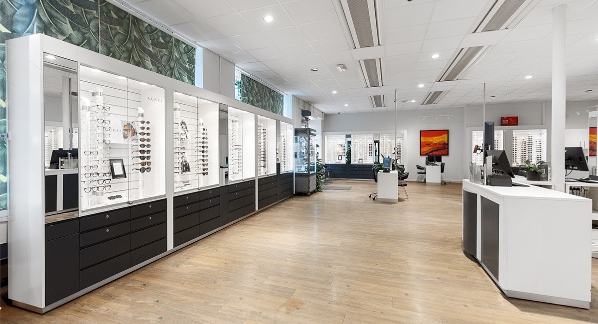 Butikklokalet i 1. etasje er åpent og lyst, og har to separate inngangsdører fra gateplan Galleribilde